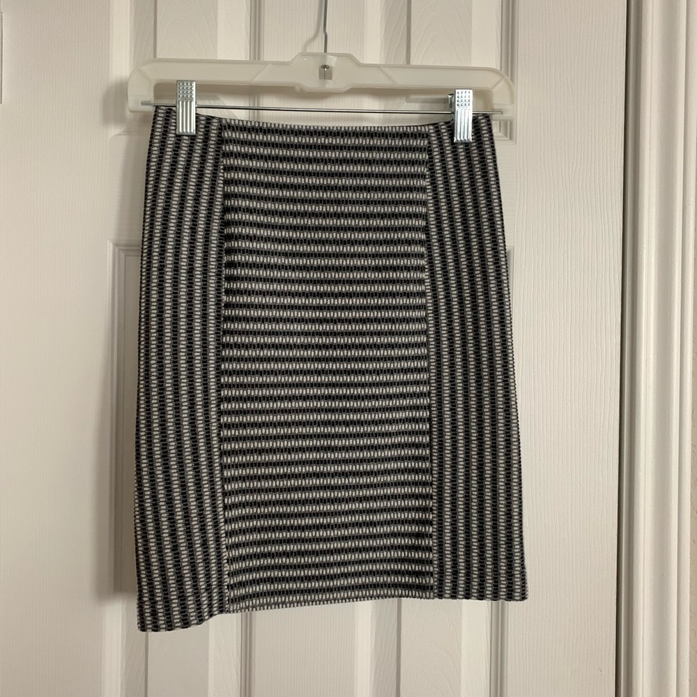 Petite Striped Knot Pull On Pencil Skirt